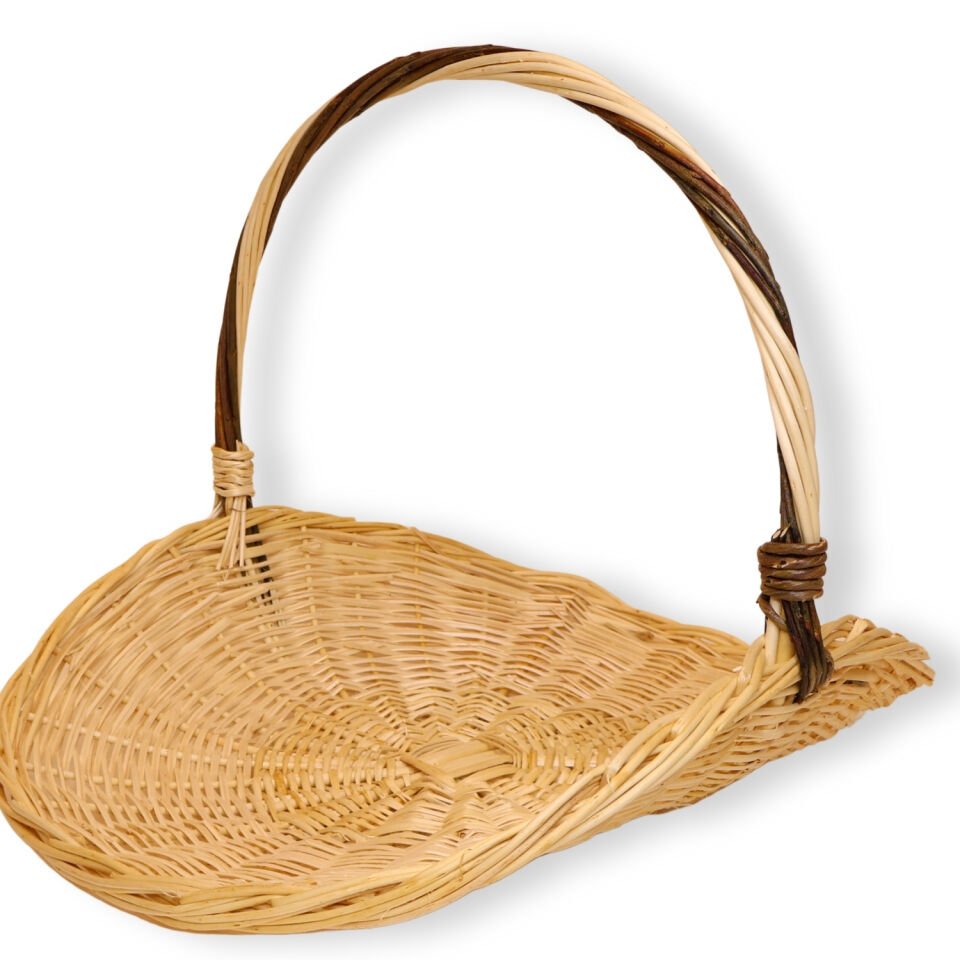 Kayık saplı hasır sepet