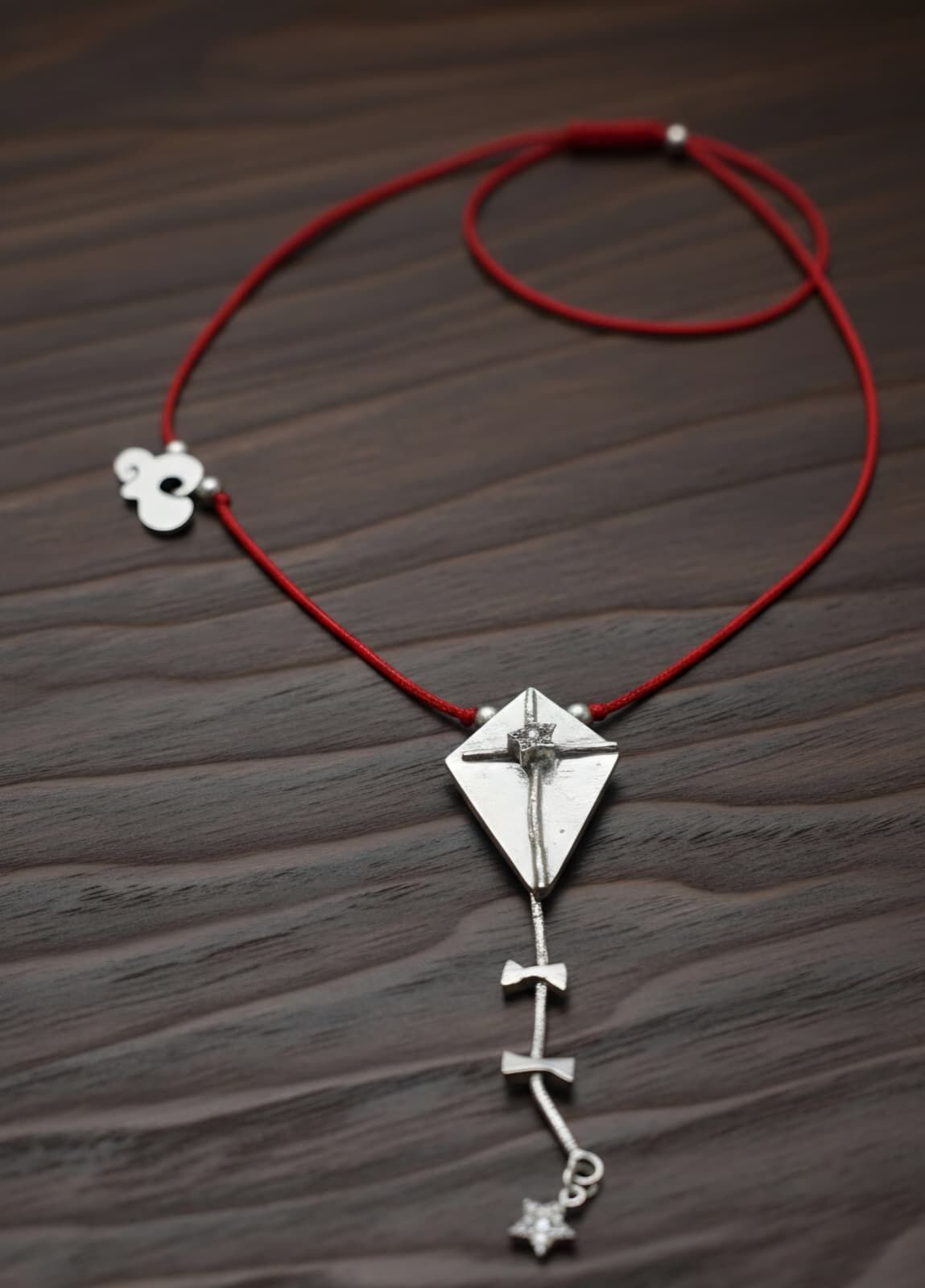 İpli uçurtma bulut gümüş kolye